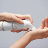 Массажная пена Fizzy Massage Foam - 150 мл. - YESforLOV - купить с доставкой в Пскове