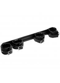 Черная распорка с манжетами для рук и ног Deluxe Rigid Spreader Bar - XR Brands - купить с доставкой в Пскове