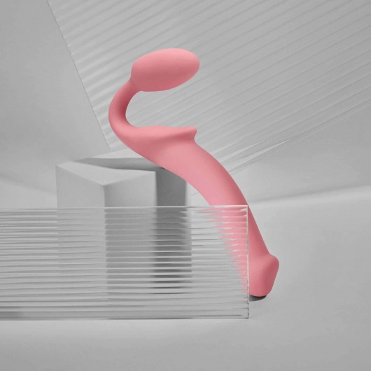 Розовый безремневой страпон Strap-on-me Semi-Realistic Bendable Strap-On size XL - Strap-on-me - купить с доставкой в Пскове